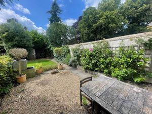 Slines Oak Road Woldingham